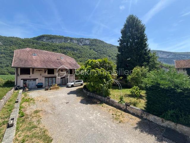 Maison vente à Chambéry, La Balme