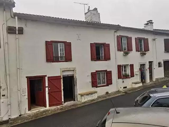 Appartement vente à France métropolitaine, La Bastide-clairence