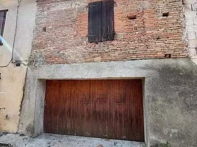Garage vente à La Bastide-de-Besplas, Ariège