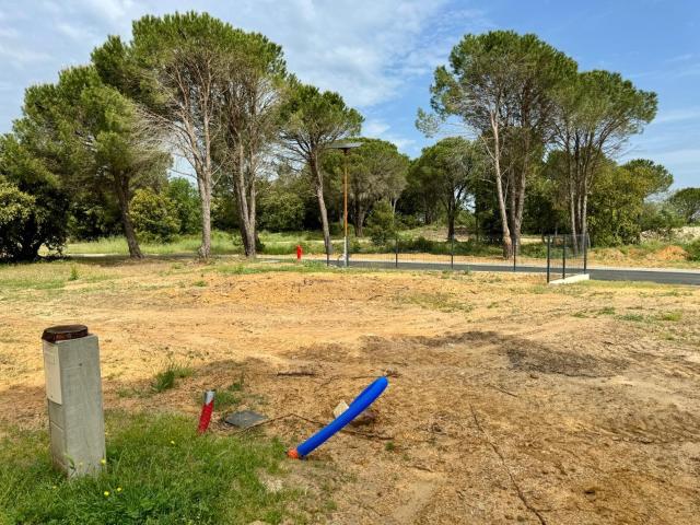 Terrain vente à Nîmes, La Bastide-d'engras