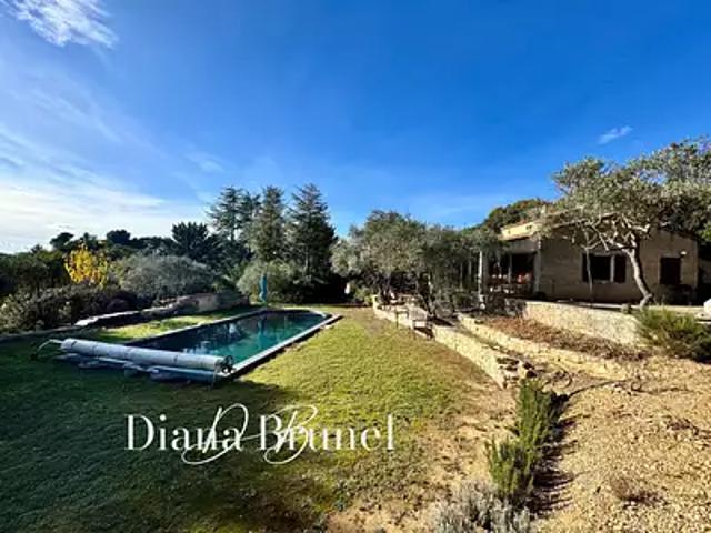 Maison vente à Apt, La Bastide-des-jourdans