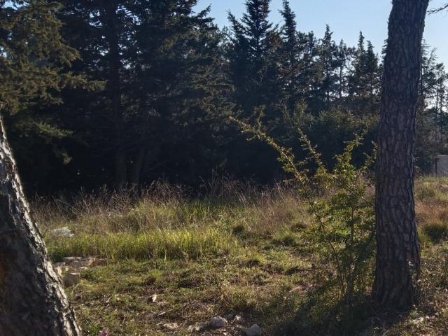 Terrain vente à Apt, La Bastide-des-jourdans