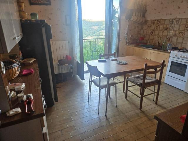 Maison vente à La Bastide-Solages, Aveyron