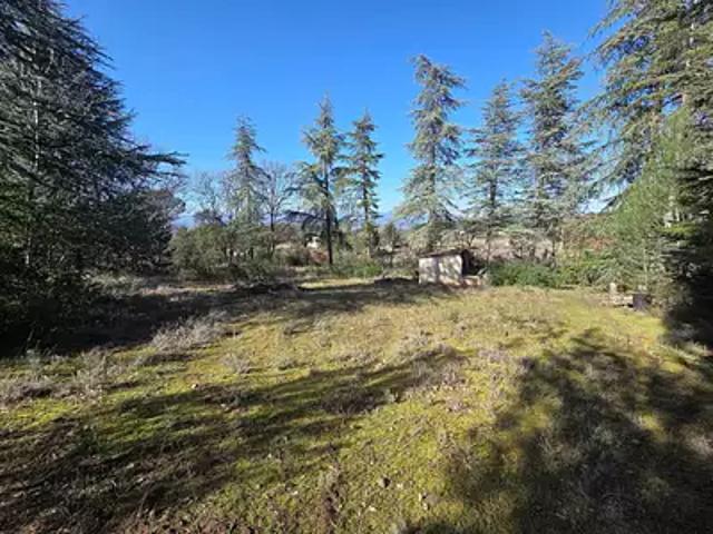 Terrain vente à Apt, La Bastidonne