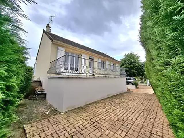 Maison vente à Le Mans, La Bazoge