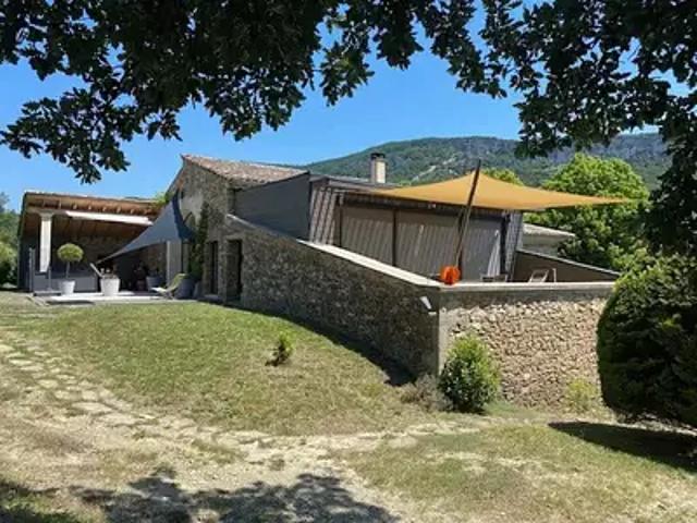 Maison vente à Chateauneuf de Mazenc, La Bégude-de-Mazenc