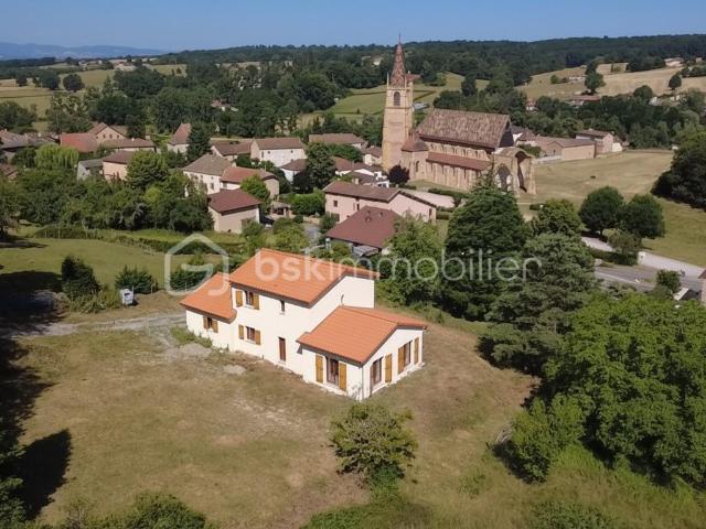 Maison vente à Roanne, La Bénisson-dieu