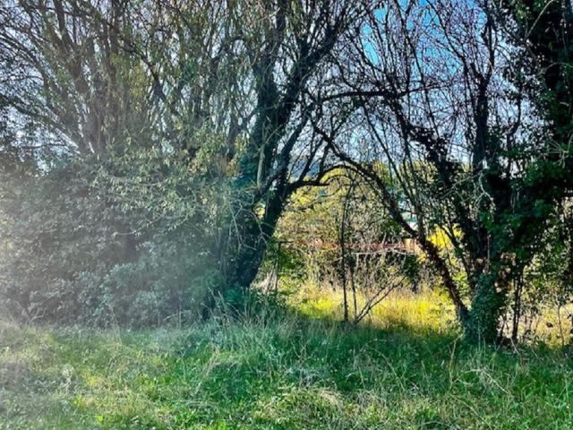 Terrain vente à France métropolitaine, La Bouilladisse
