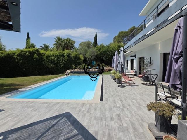 Maison vente à Roquebrune-sur-Argens, Var