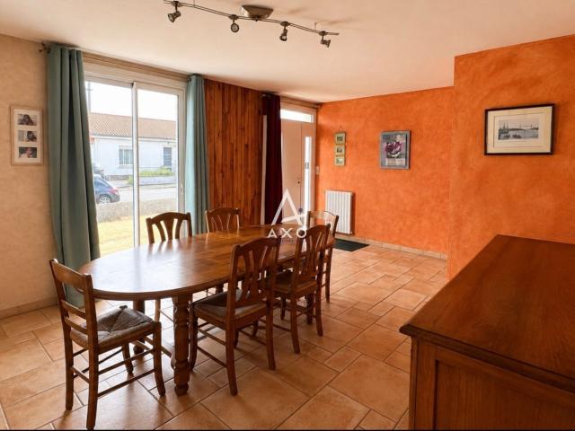 Maison vente à La Roche-sur-Yon, La Bruffière