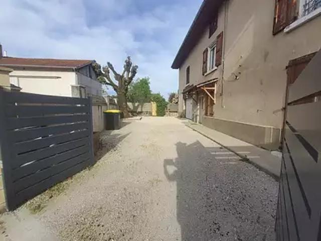 Maison location à La Buisse, Isère