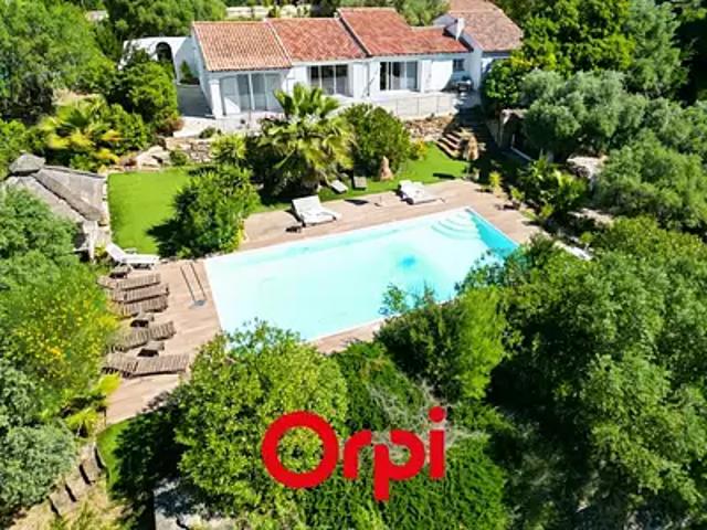 Maison vente à Arrondissement de Toulon, La Cadière-d'azur