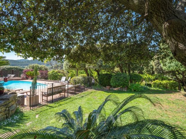 Maison vente à Arrondissement de Toulon, La Cadière-d'azur