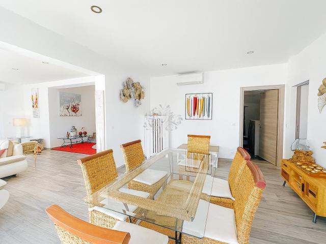 Villa vente à Arrondissement de Toulon, La Cadière-d'azur
