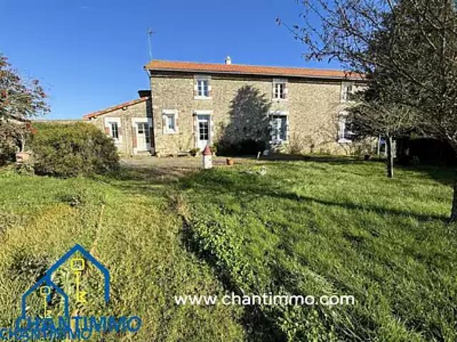 Maison vente à Fontenay-le-Comte, La Caillère-saint-hilaire