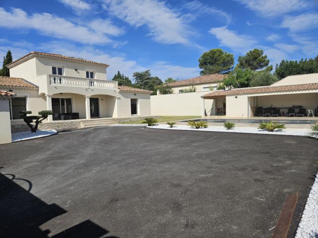 Maison vente à Carpentras, Orange