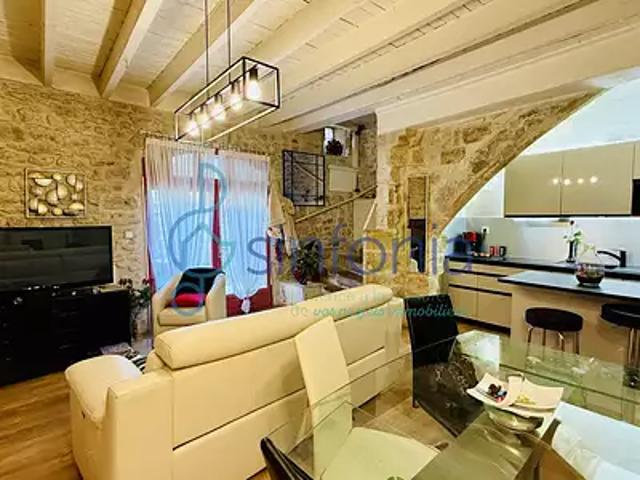 Maison vente à Nîmes, La Calmette