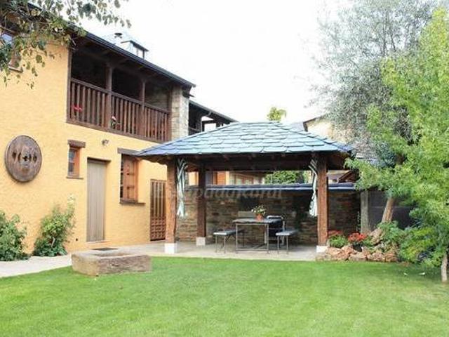 Casa en alquiler en Congosto