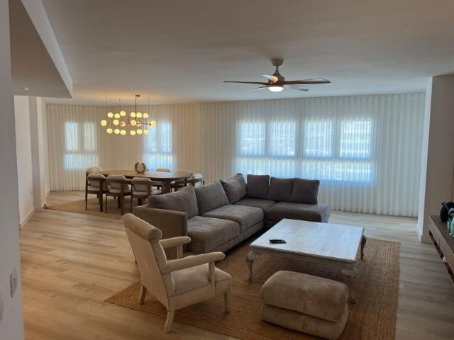 Apartamento en alquiler en La Campana, Andalucía