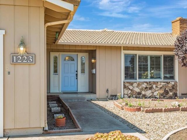 House for sale in Salinas, California