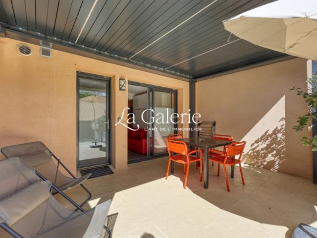 Appartement vente à Arrondissement de Toulon, Hyères