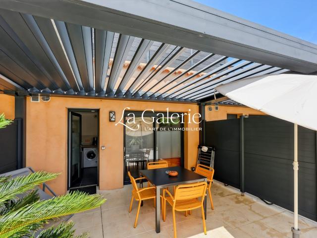 Appartement vente à Arrondissement de Toulon, Hyères