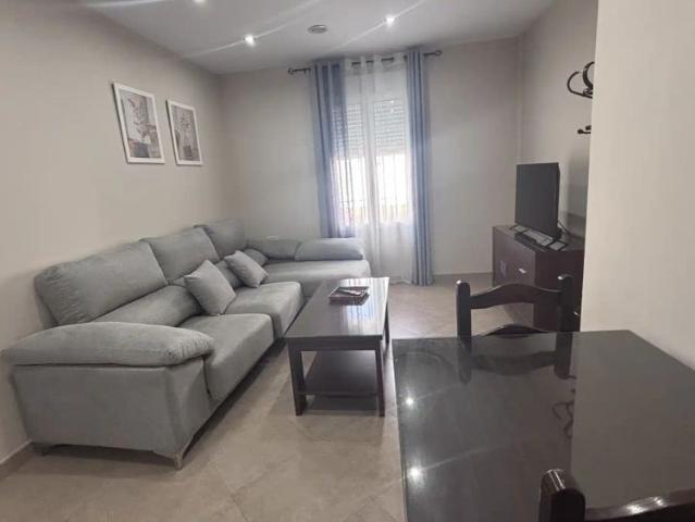 Apartamento en alquiler en La Carlota, Andalucía
