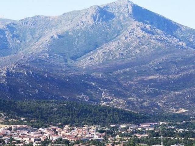 Casa en alquiler en Villa Del Prado, Madrid