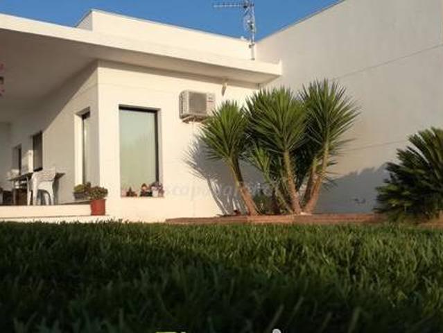 Casa en alquiler en La Canal de Navarrés, Valencia