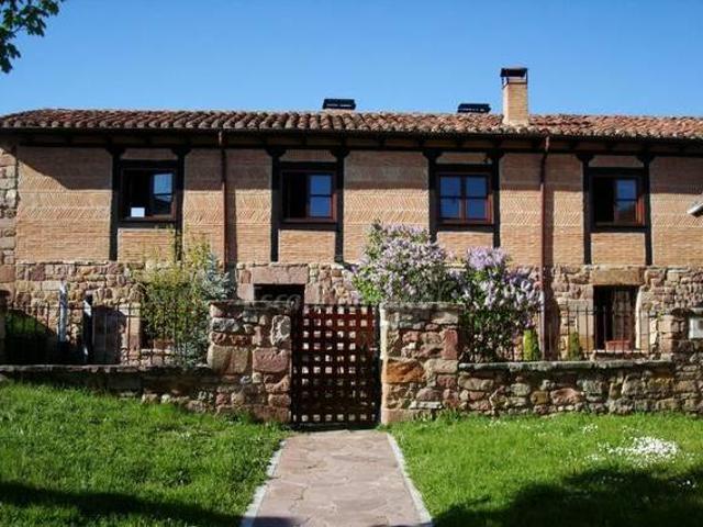 Casa en alquiler en Salinas De Pisuerga, Castilla y León