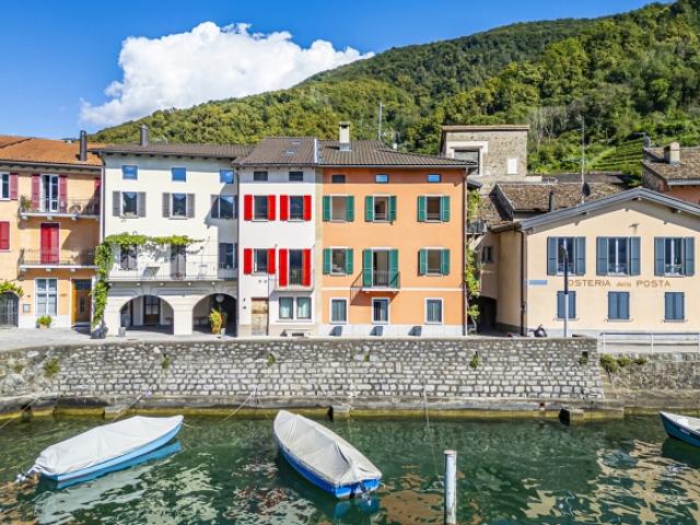 Einfamilienhaus kaufen in Brusino Arsizio, Tessin