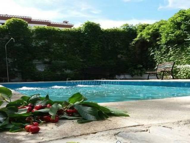 Casa en alquiler en Cúllar Vega, Granada