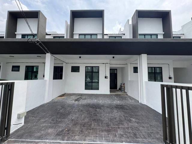 Terraced House for sale in Lunas, Kedah