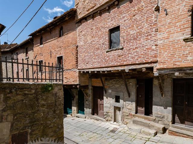 Casa in vendita a Cortona, Toscana