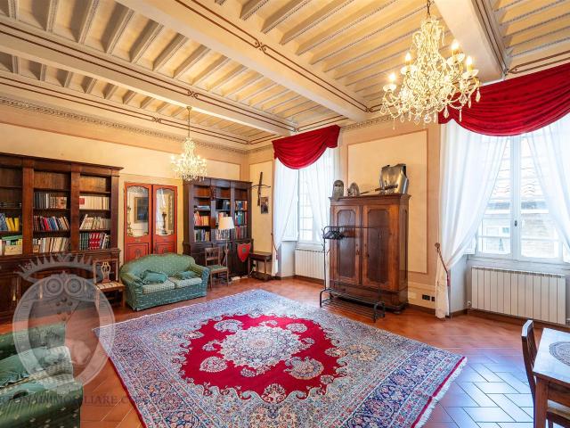 Appartamento in vendita a Cortona, Toscana