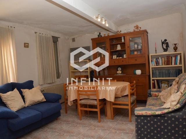 Casa en venta en Driebes, Castilla-La Mancha