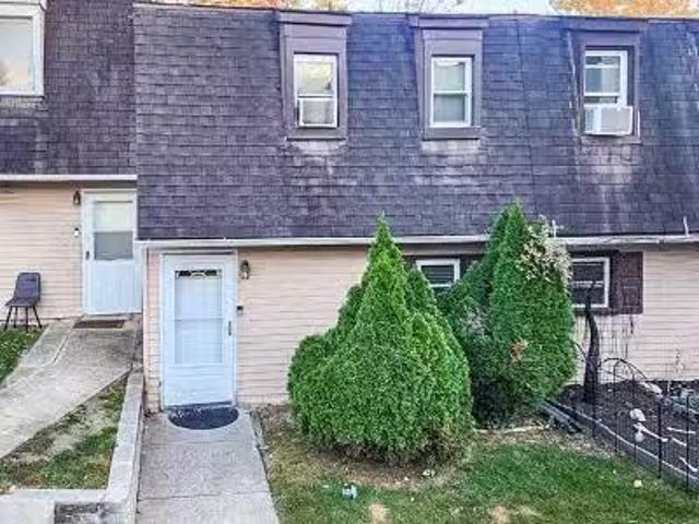 House for sale in Sicklerville