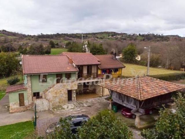 Casa en alquiler en Siero