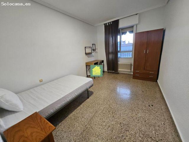 Piso en alquiler en Centro, Albacete