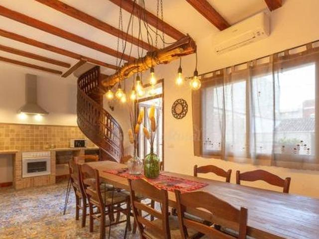 Casa en alquiler en Llombai