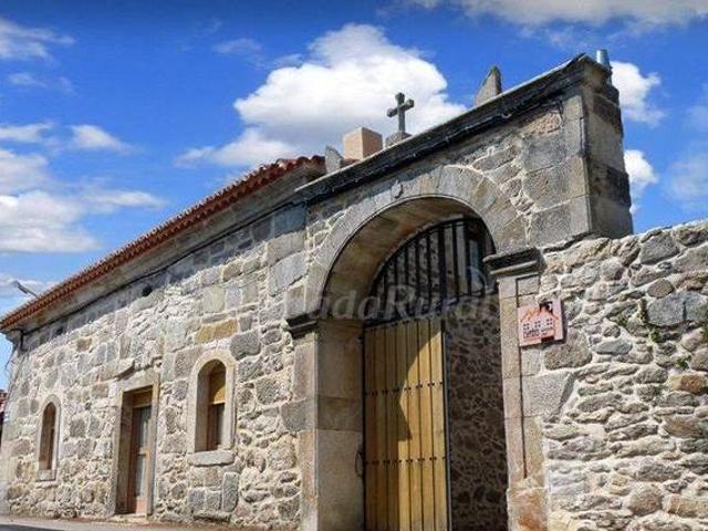 Casa en alquiler en Pereruela