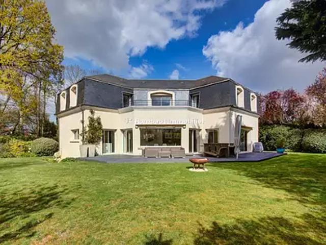 Maison vente à Versailles, La Celle-saint-cloud