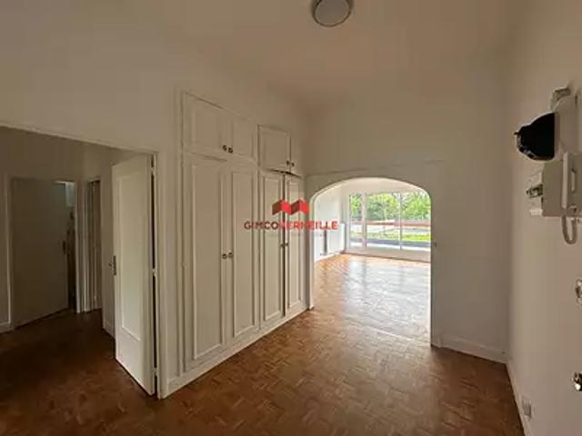 Appartement location à Versailles, La Celle-saint-cloud