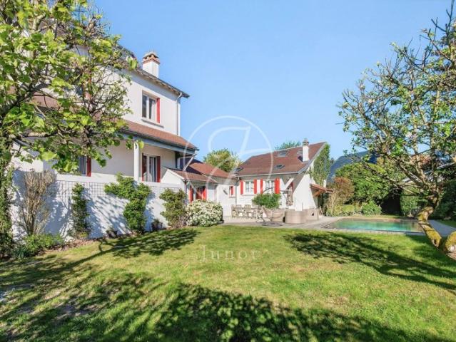 Maison vente à Nanterre, Rueil-malmaison