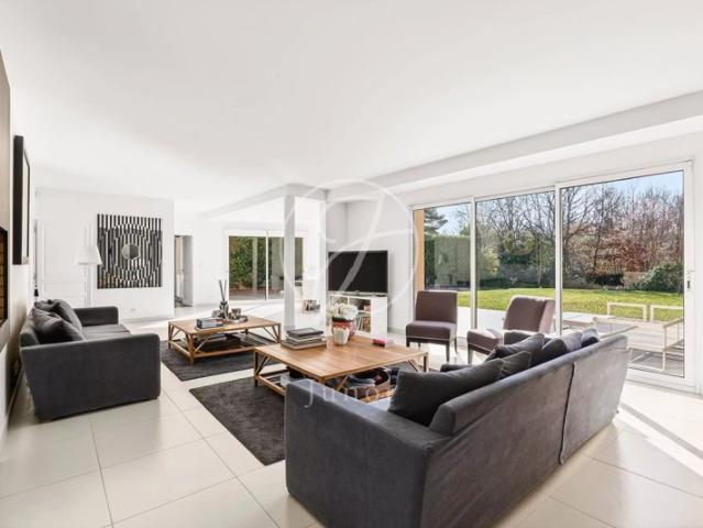 Maison vente à Nanterre, Vaucresson