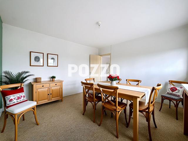 Appartement location à Avranches, La Chaise-baudouin