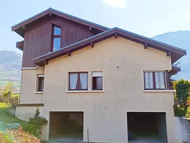 Maison vente à Saint-Jean-de-Maurienne, La Chambre