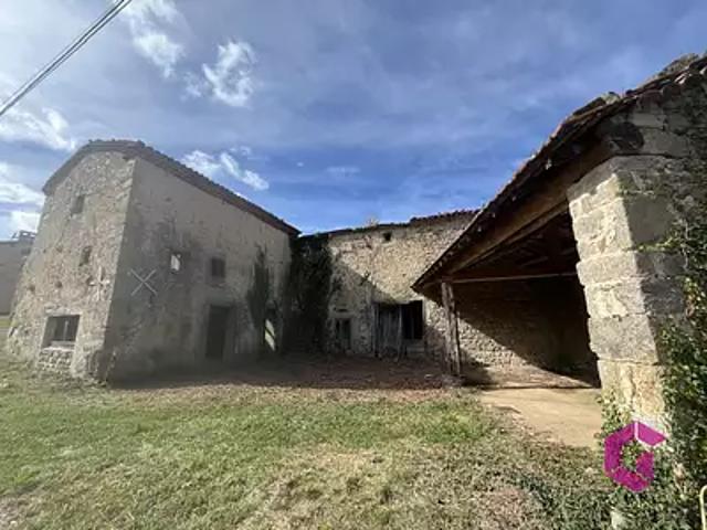 Maison vente à Le Gat, La Chapelle-Agnon