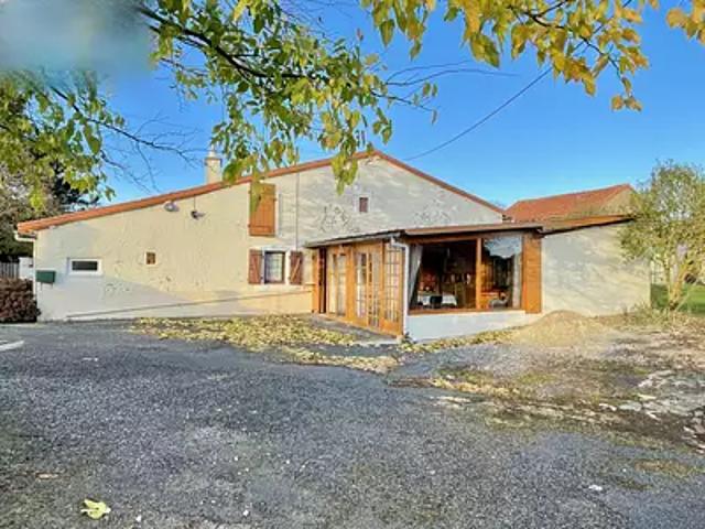 Maison vente à Montmorillon, La Chapelle-bâton