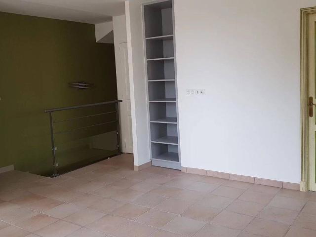 Appartement location à Les Bruyères, La Chapelle-de-Guinchay
